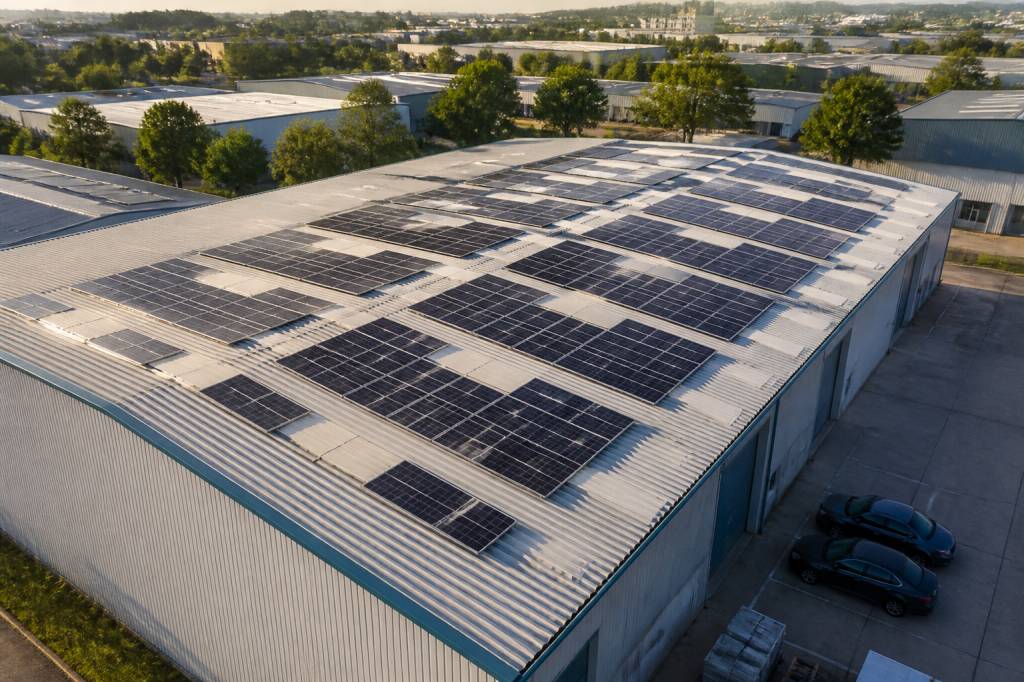 Commercial solar power installation: a complete guide for businesses